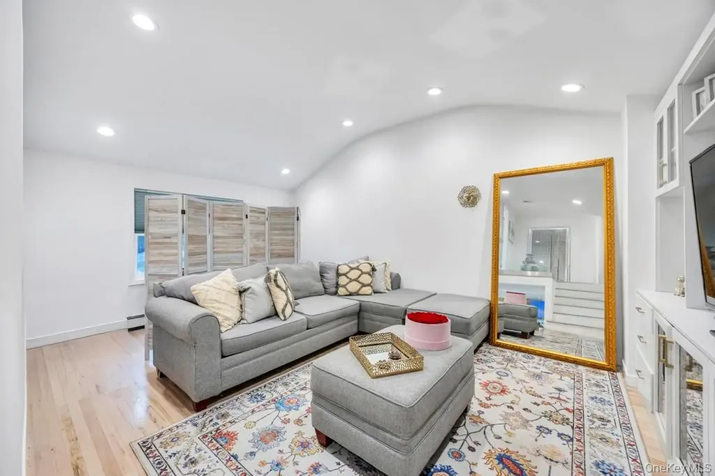37 Fiesta Drive Centereach NY 11720