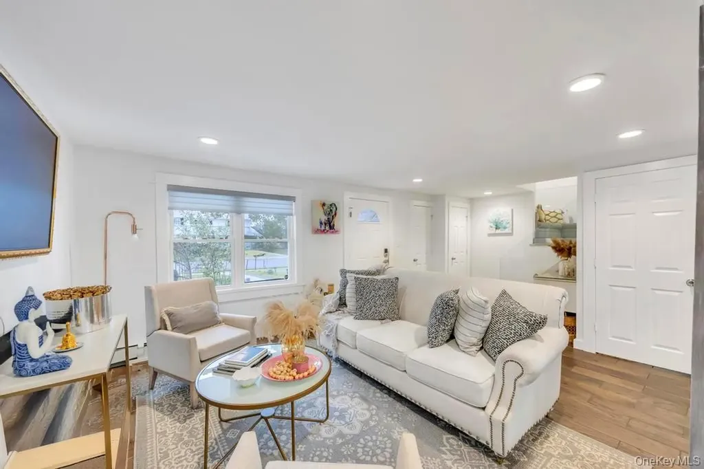 37 Fiesta Drive Centereach NY 11720