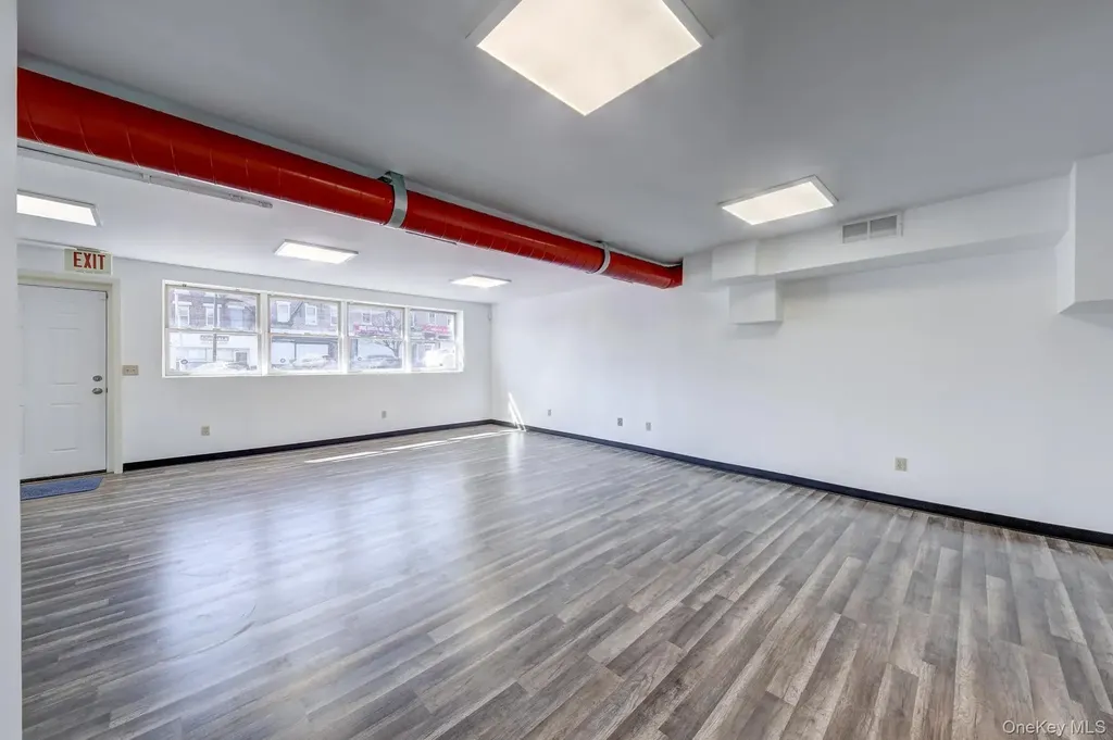 184 Broadway Newburgh NY 12550
