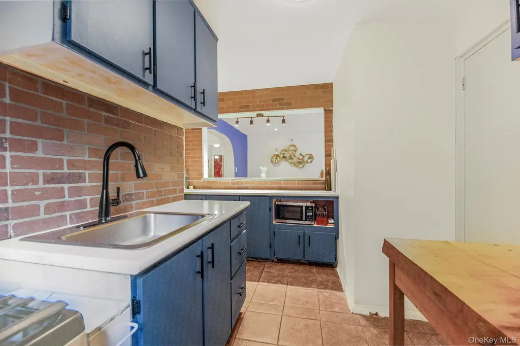 2860 Bailey Avenue Bronx NY 10463