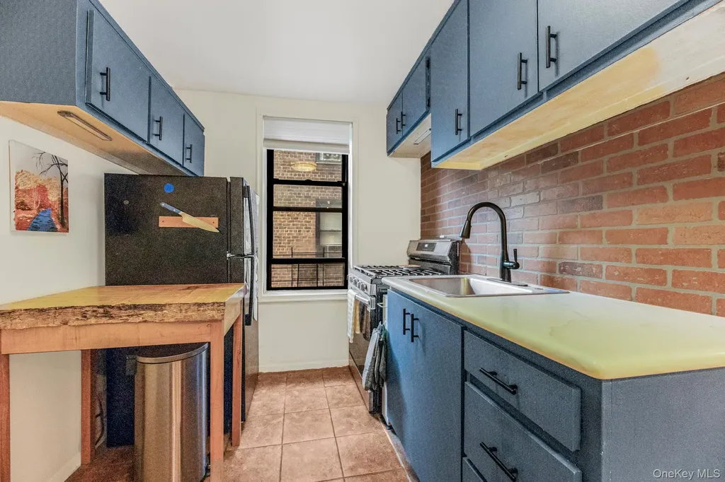 2860 Bailey Avenue Bronx NY 10463