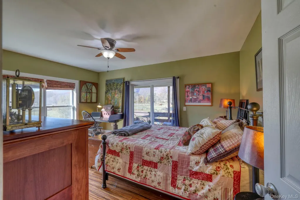 3837 Route 32 Saugerties NY 12477