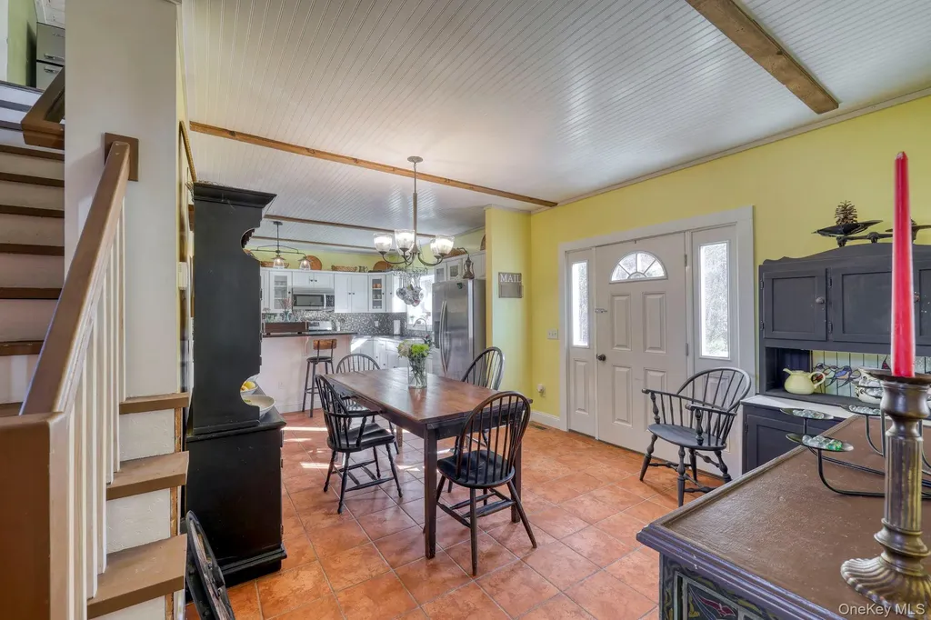 3837 Route 32 Saugerties NY 12477