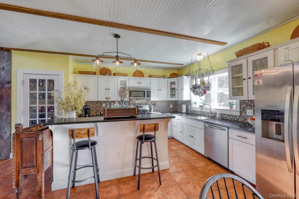 3837 Route 32 Saugerties NY 12477