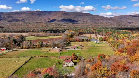 3837 Route 32 Saugerties NY 12477
