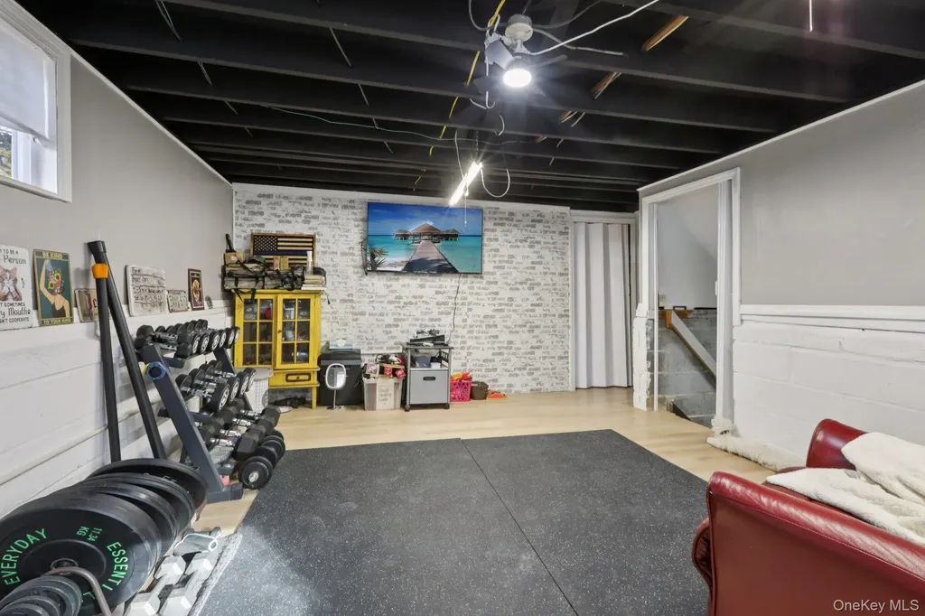 46 Cara Drive Pearl River NY 10965