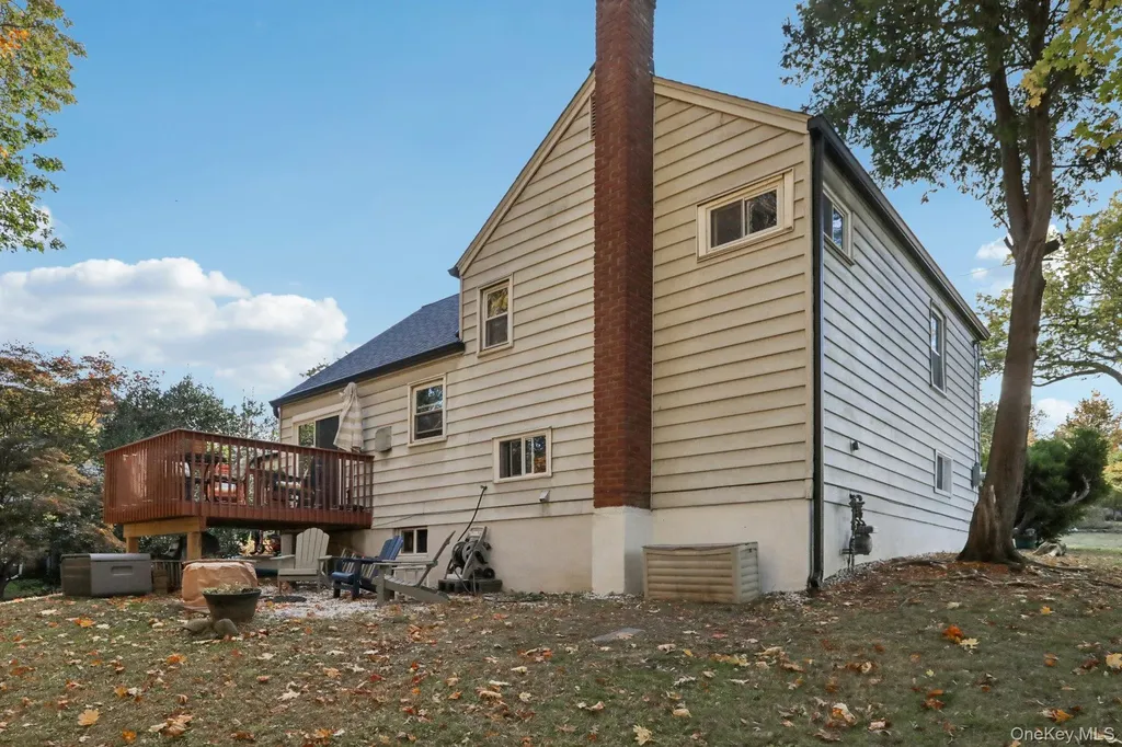 46 Cara Drive Pearl River NY 10965