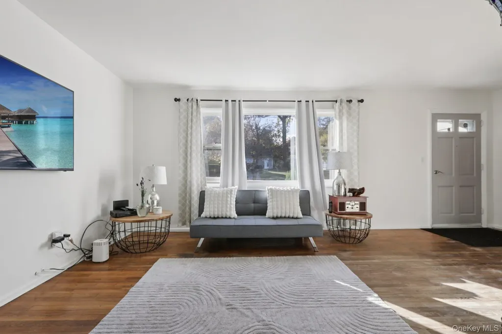 46 Cara Drive Pearl River NY 10965