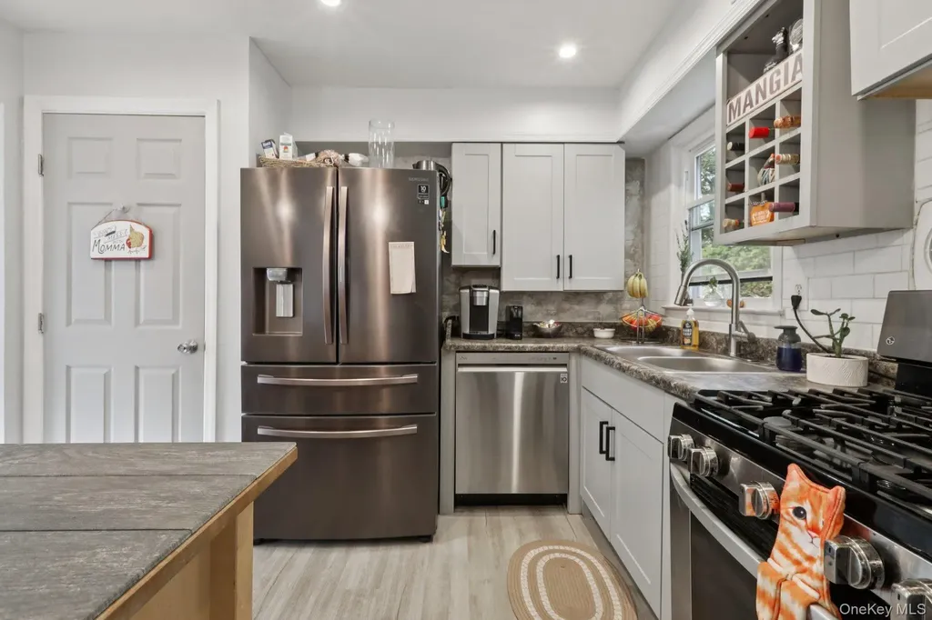 46 Cara Drive Pearl River NY 10965