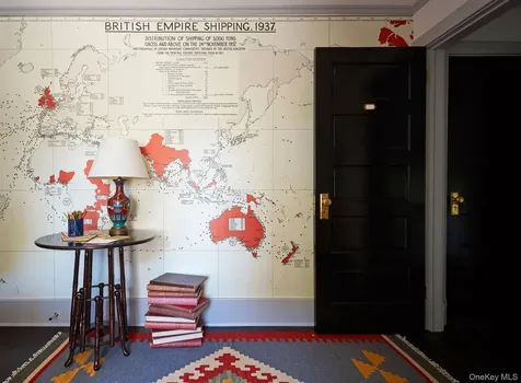 86 Pondfield Road W Bronxville NY 10708