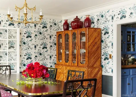 86 Pondfield Road W Bronxville NY 10708