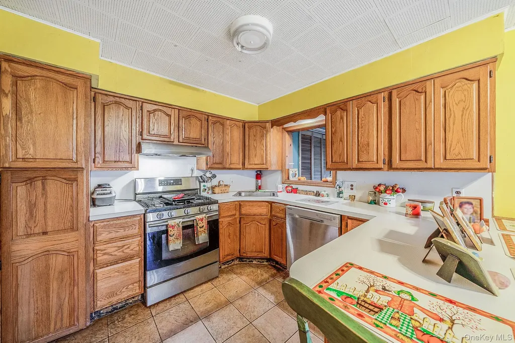 51 Cedar Avenue Patchogue NY 11772