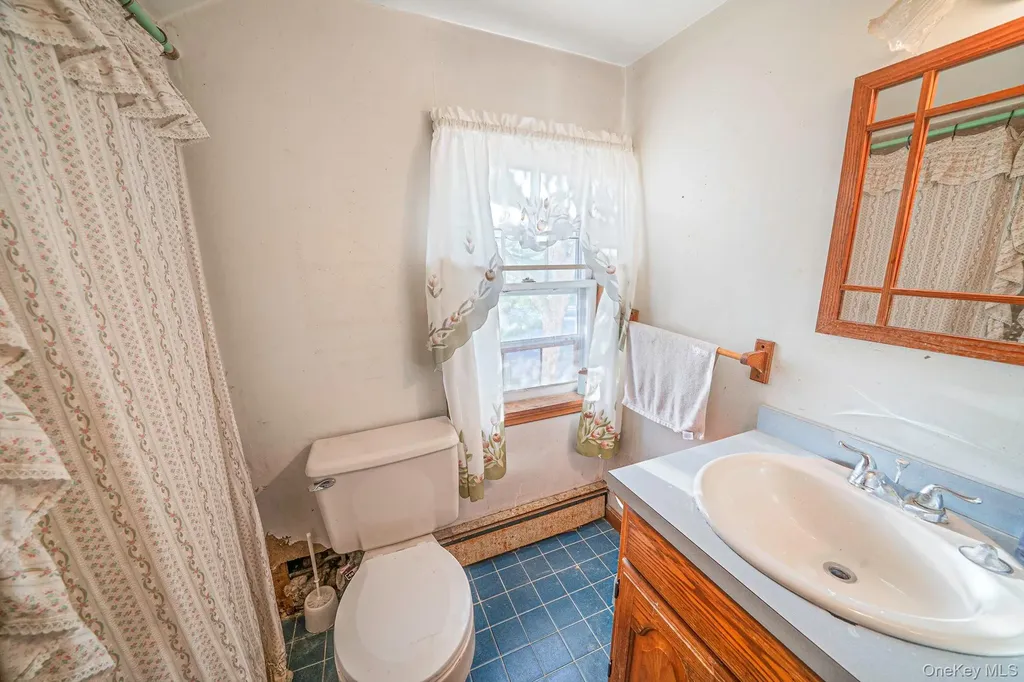 51 Cedar Avenue Patchogue NY 11772
