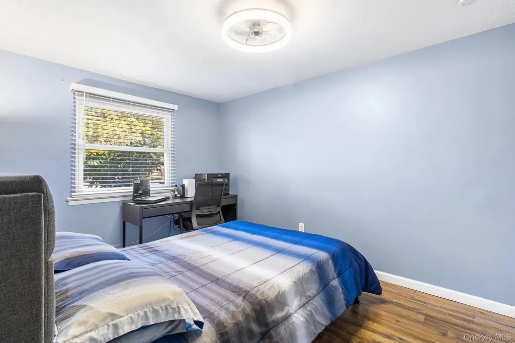 754 Broadway Brentwood NY 11717