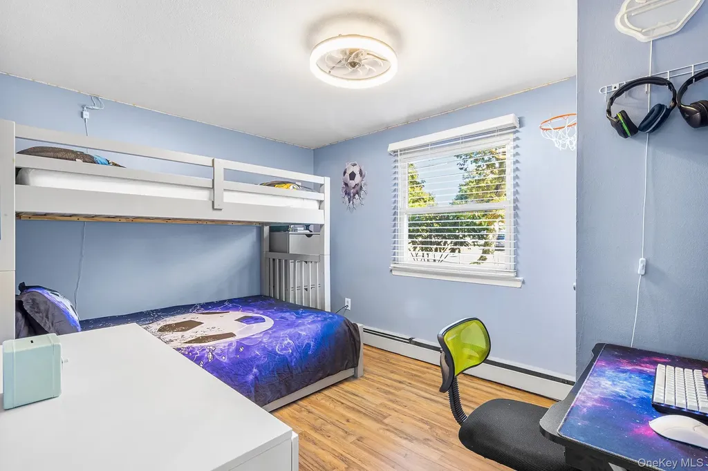 754 Broadway Brentwood NY 11717