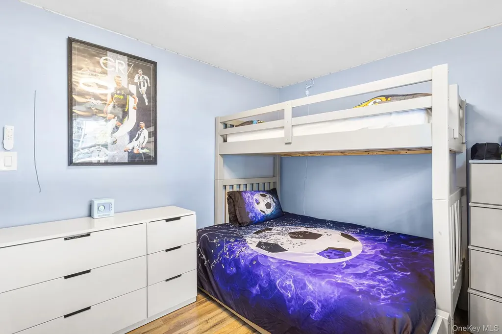 754 Broadway Brentwood NY 11717
