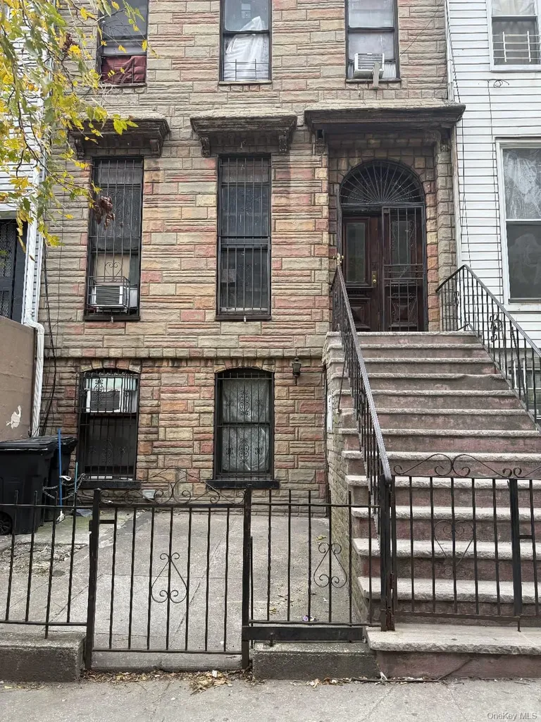 98 Lewis Avenue Brooklyn NY 11206