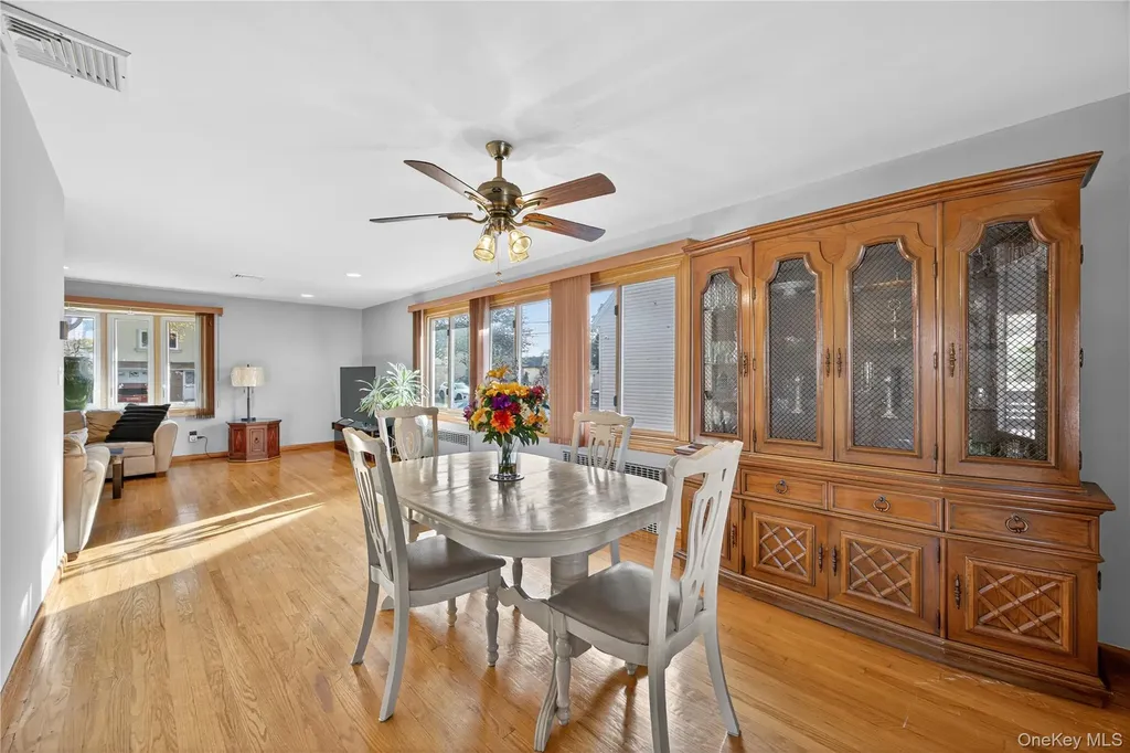 200 Mallory Avenue Staten Island NY 10305