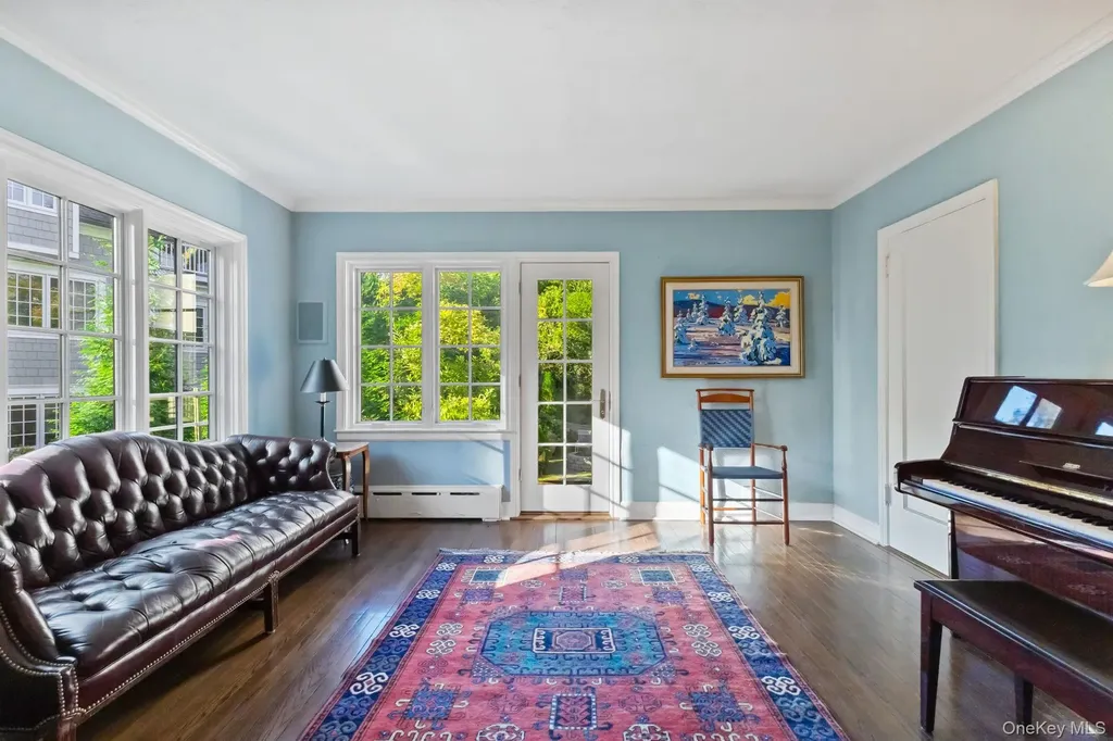 30 Studio Lane Bronxville NY 10708