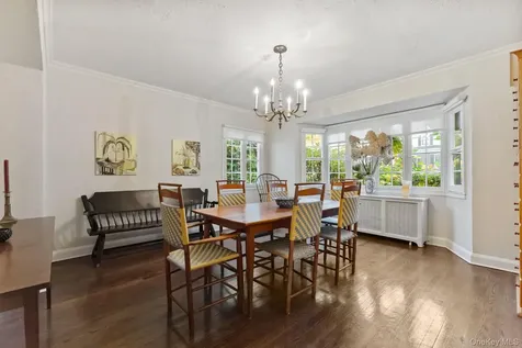 30 Studio Lane Bronxville NY 10708