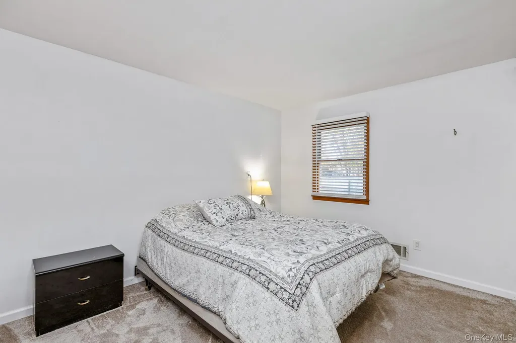 6 Talbot Lane Selden NY 11784