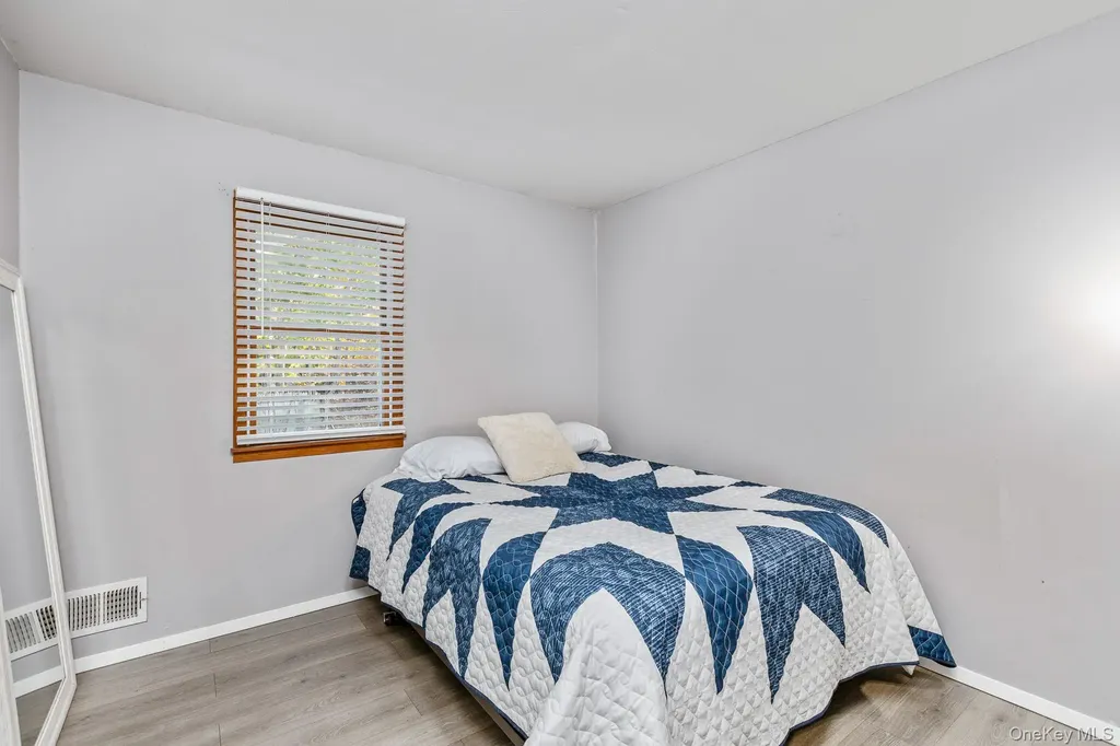 6 Talbot Lane Selden NY 11784