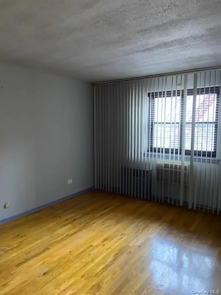 86-10 151 Avenue Howard Beach NY 11414