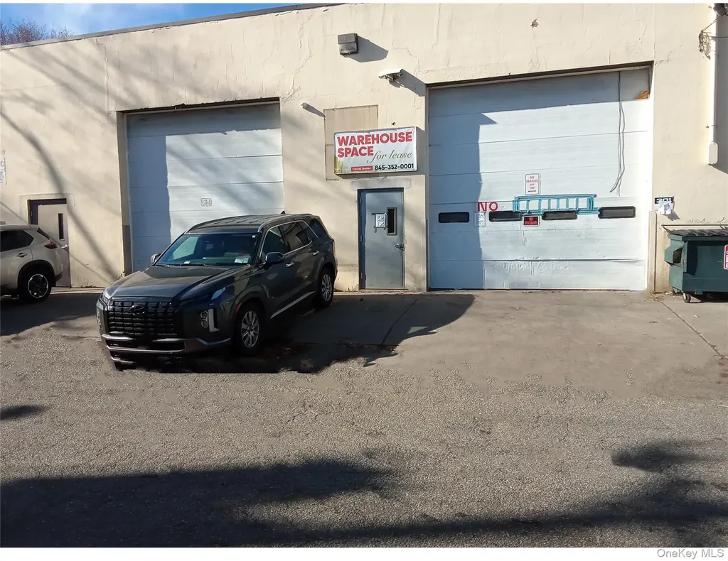 301-303 Roosevelt Avenue Spring Valley NY 10977