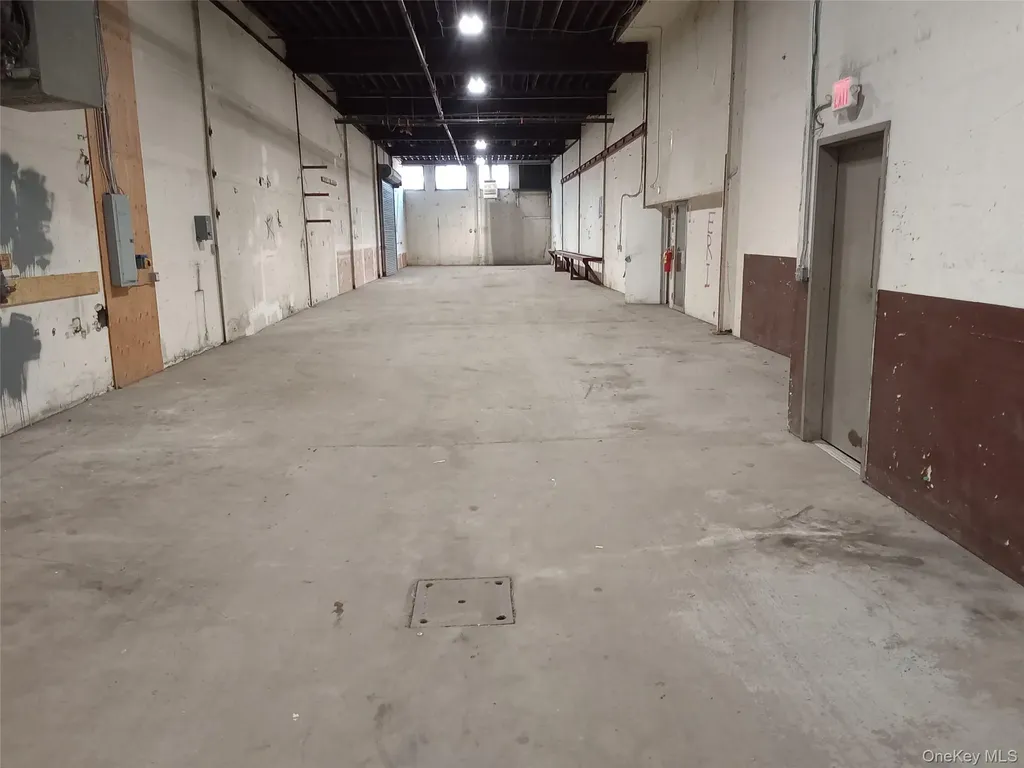 301-303 Roosevelt Avenue Spring Valley NY 10977