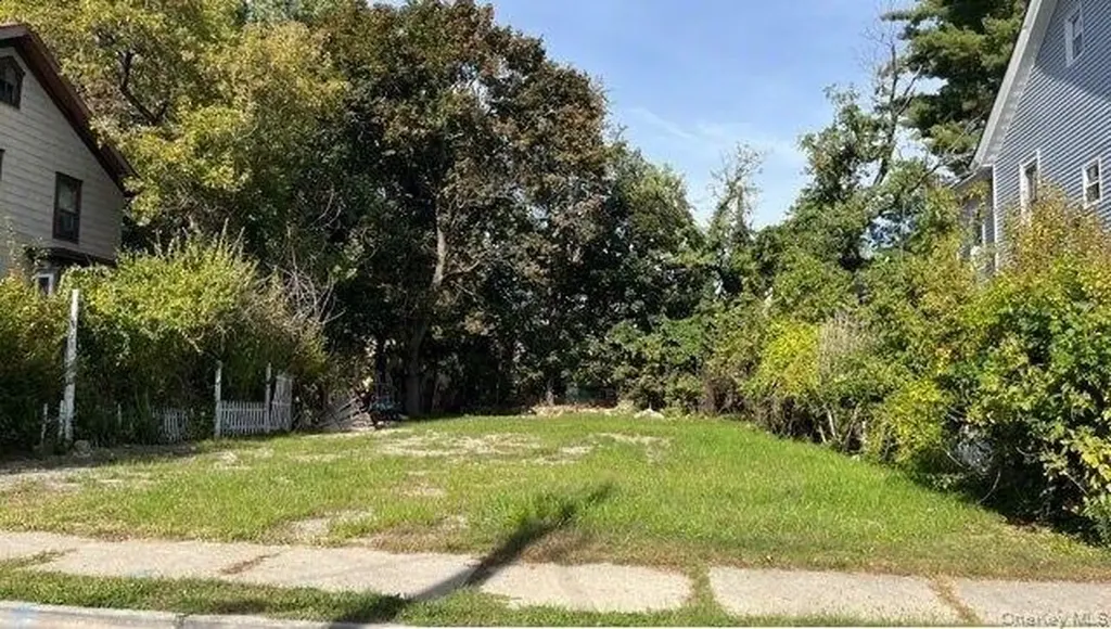 8 Knapp Avenue Middletown NY 10940