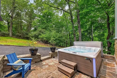 7 Cyrus Field Road Irvington NY 10533
