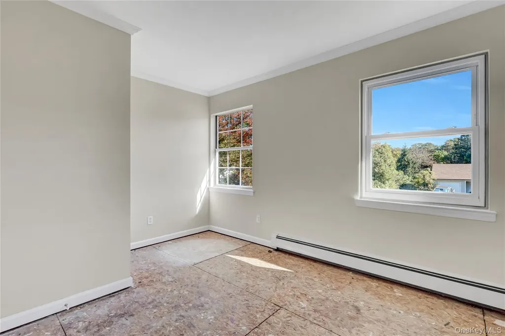 20 Gabon Lane Coram NY 11727