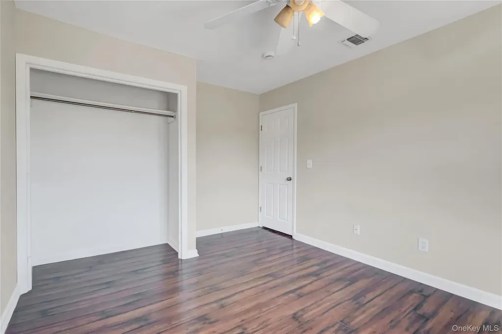 20 Gabon Lane Coram NY 11727