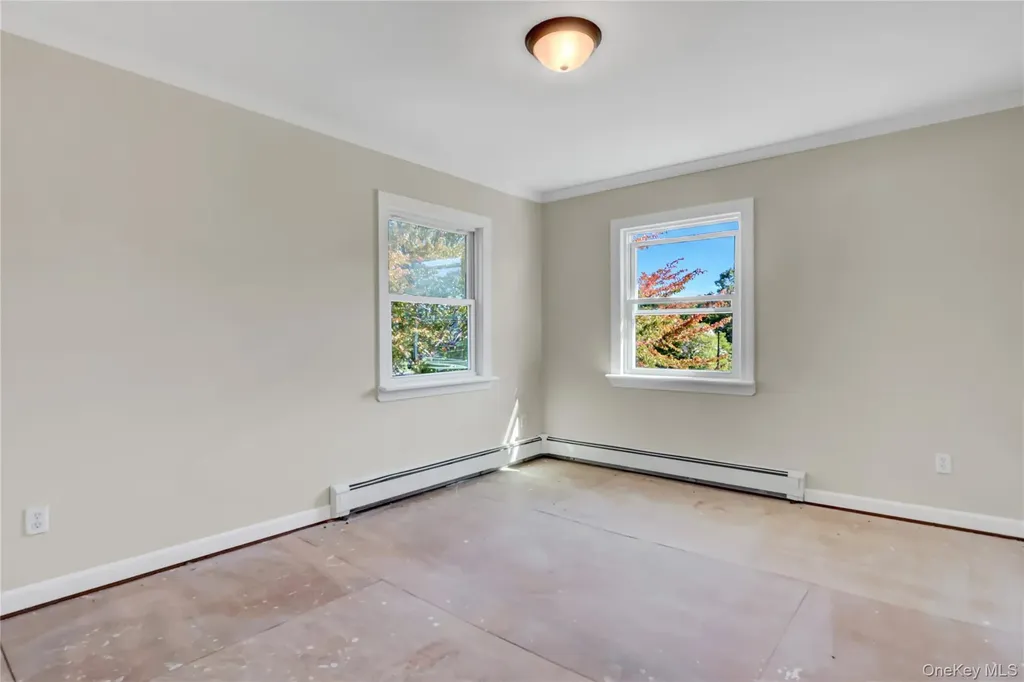 20 Gabon Lane Coram NY 11727