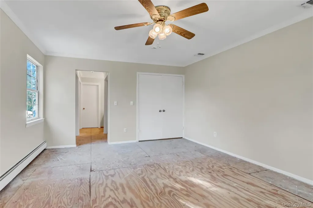 20 Gabon Lane Coram NY 11727