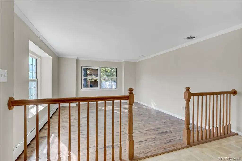 20 Gabon Lane Coram NY 11727