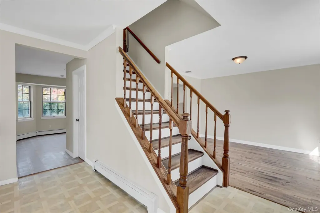 20 Gabon Lane Coram NY 11727