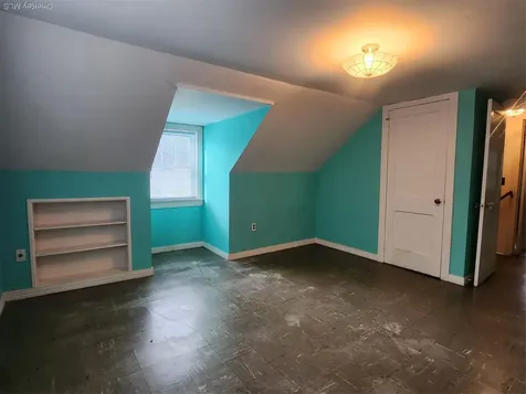 29 Red Barn Road Hyde Park NY 12538