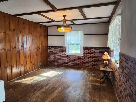 29 Red Barn Road Hyde Park NY 12538