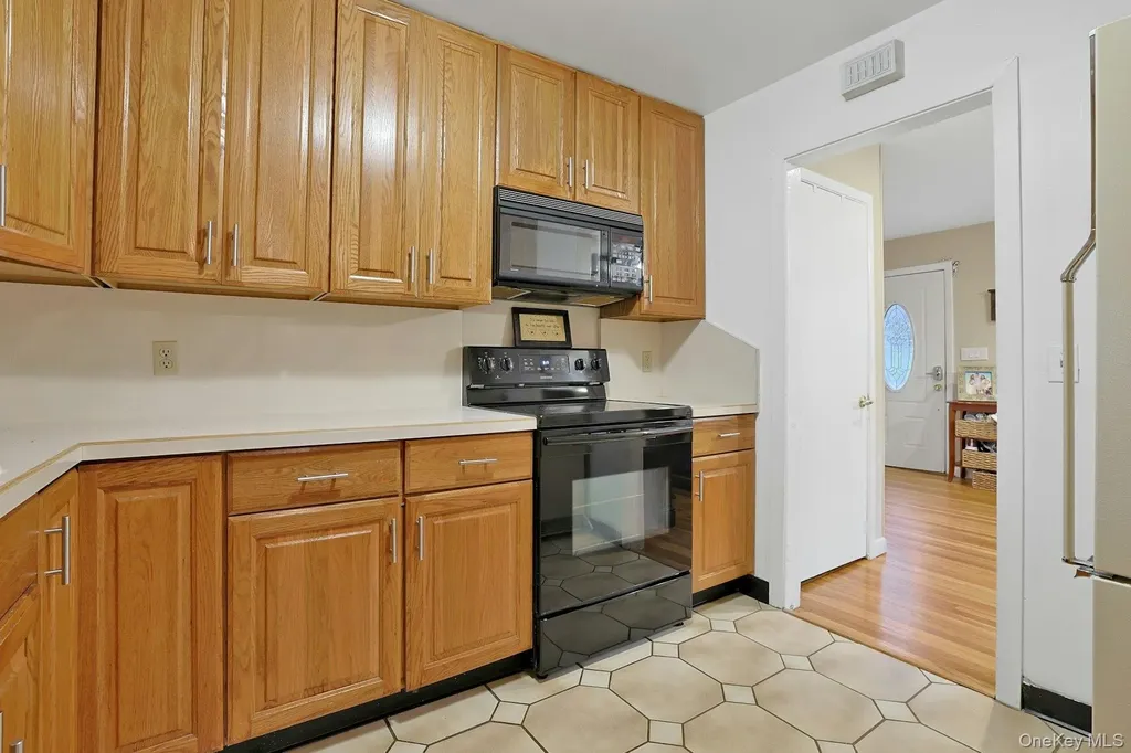 21 Bruce Lane Valhalla NY 10595