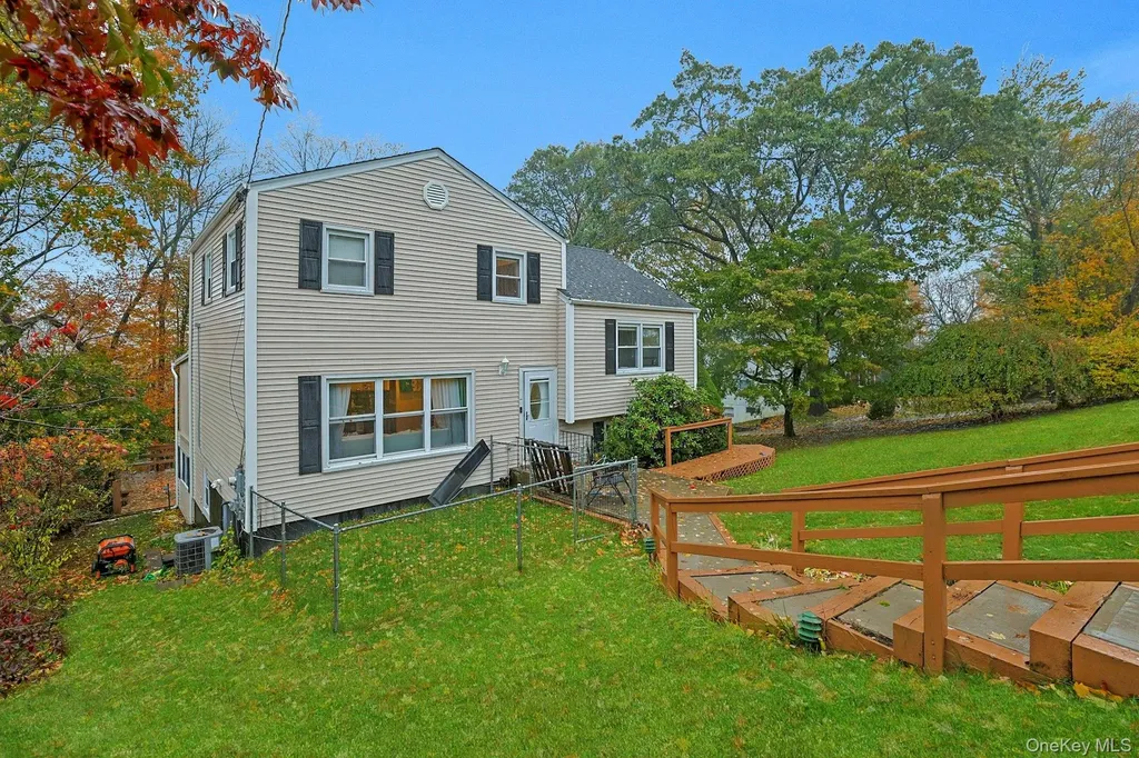 21 Bruce Lane Valhalla NY 10595
