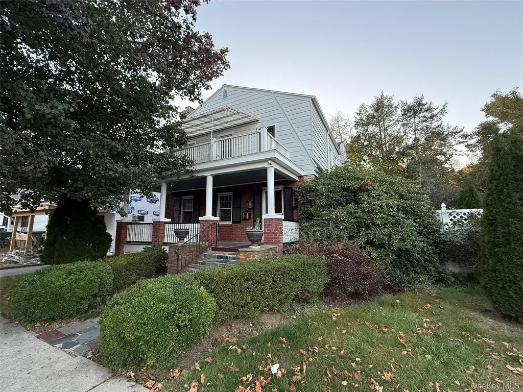 21 Richman Avenue Newburgh NY 12550