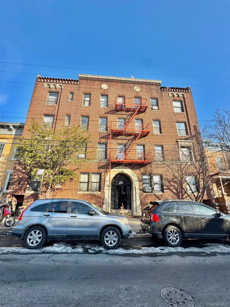 75 Grant Avenue Brooklyn NY 11208