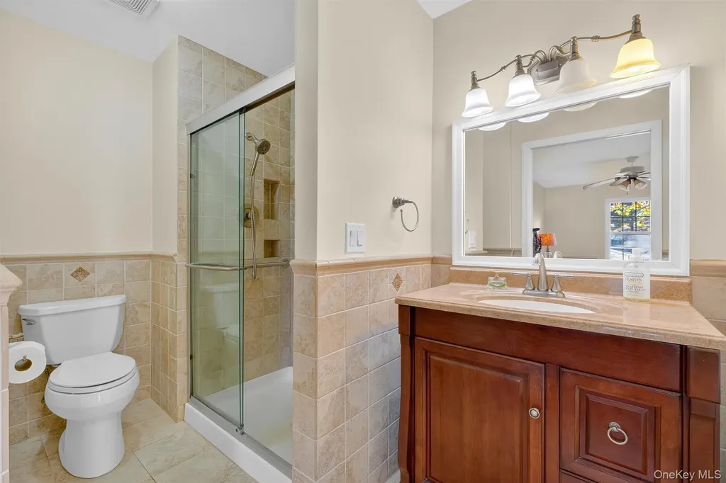 48 Sunny Brook Circle Highland NY 12528