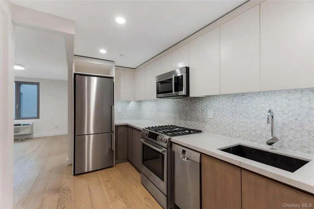 2128 Ocean Avenue Brooklyn NY 11229