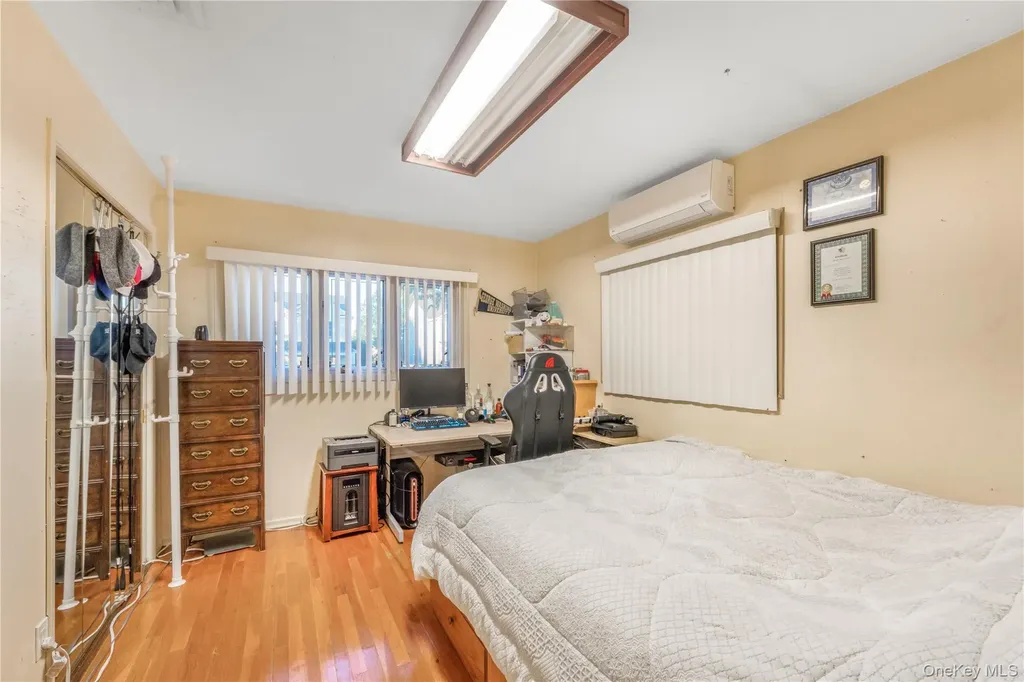 78 Joyce Road Plainview NY 11803
