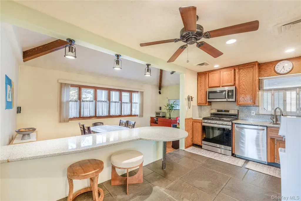 78 Joyce Road Plainview NY 11803