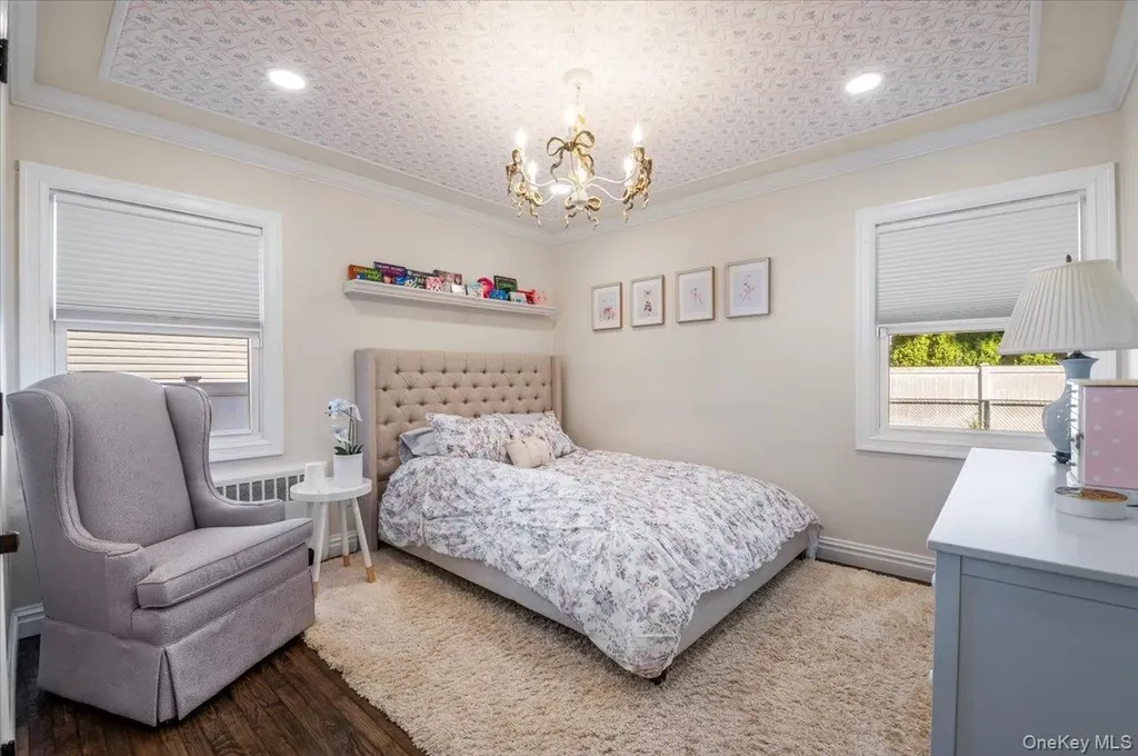 23 Mahan Road Old Bethpage NY 11804
