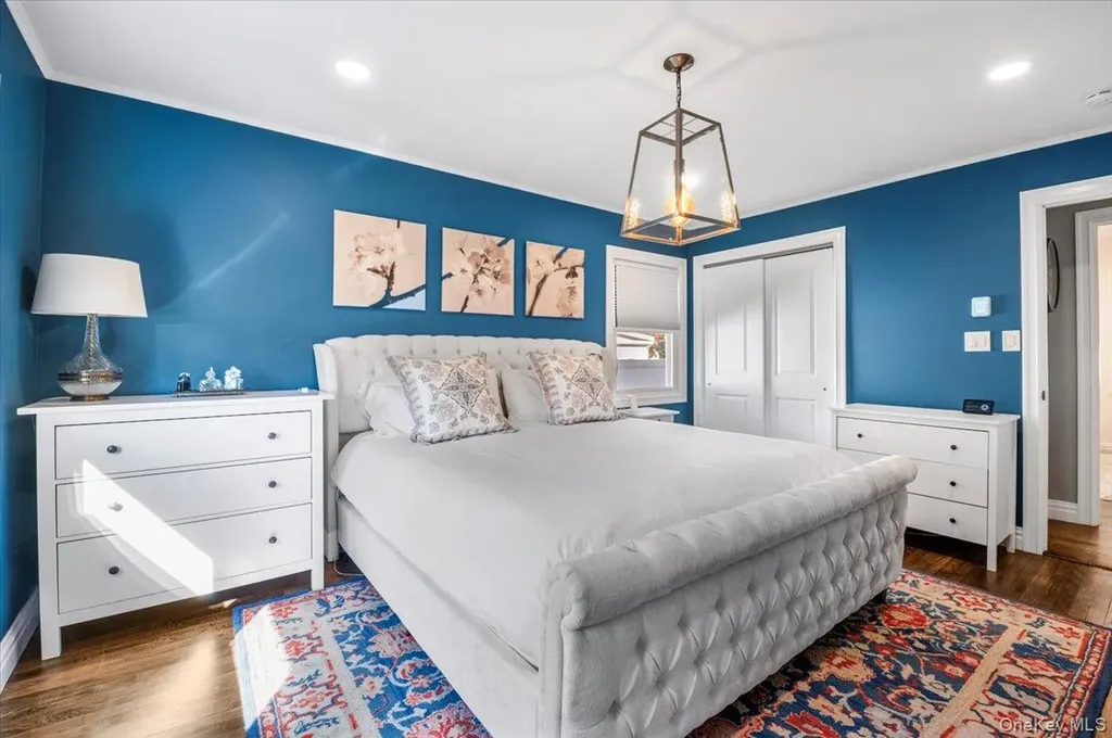 23 Mahan Road Old Bethpage NY 11804