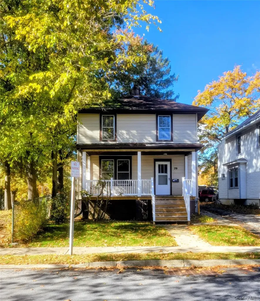 29 Lewis Avenue Poughkeepsie NY 12603